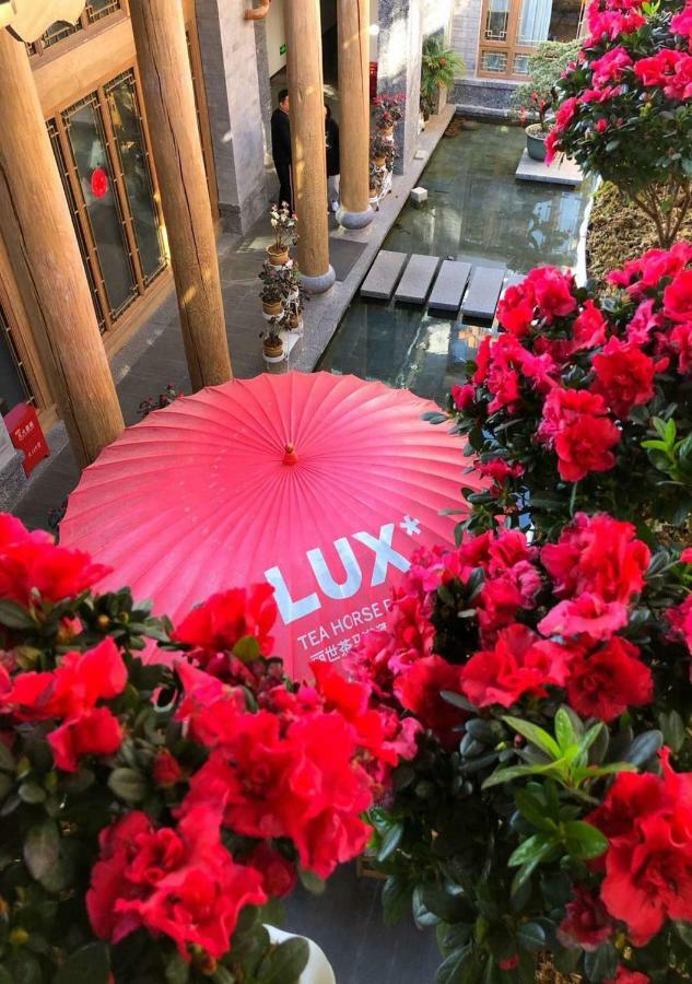 מלון ליג'יאנג Lux* Tea Horse Road Lijiang מראה חיצוני תמונה